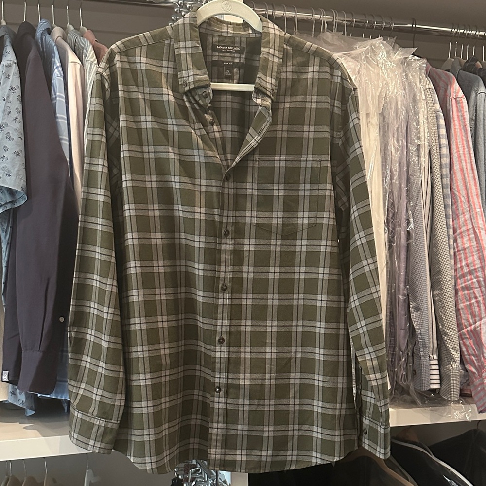 Banana Republic Green Plaid Casual Shirt